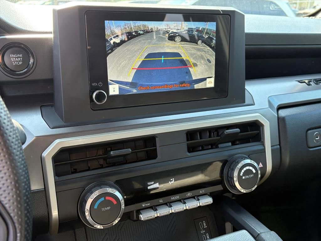 Used 2024 Toyota Tacoma SR5 image 9