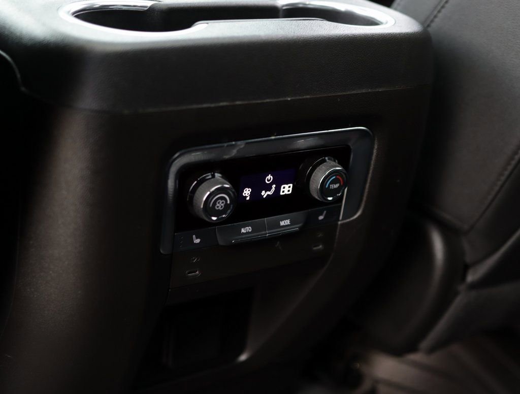 Used 2025 Chevrolet Tahoe Z71 w/ Z71 Off-Road Package image 31