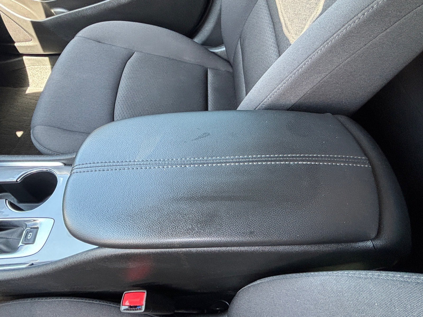 Used 2023 Chevrolet Malibu LT FWD image 17