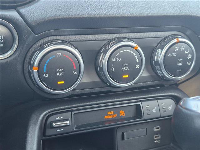 Used 2025 MAZDA MX-5 Miata RF Grand Touring RWD image 13