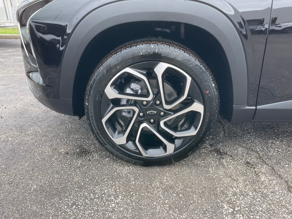 New 2026 Chevrolet Trax RS w/ Driver Confidence Package FWD image 30