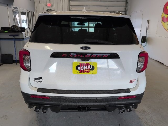 Used 2020 Ford Explorer ST w/ ST Street Pack image 4