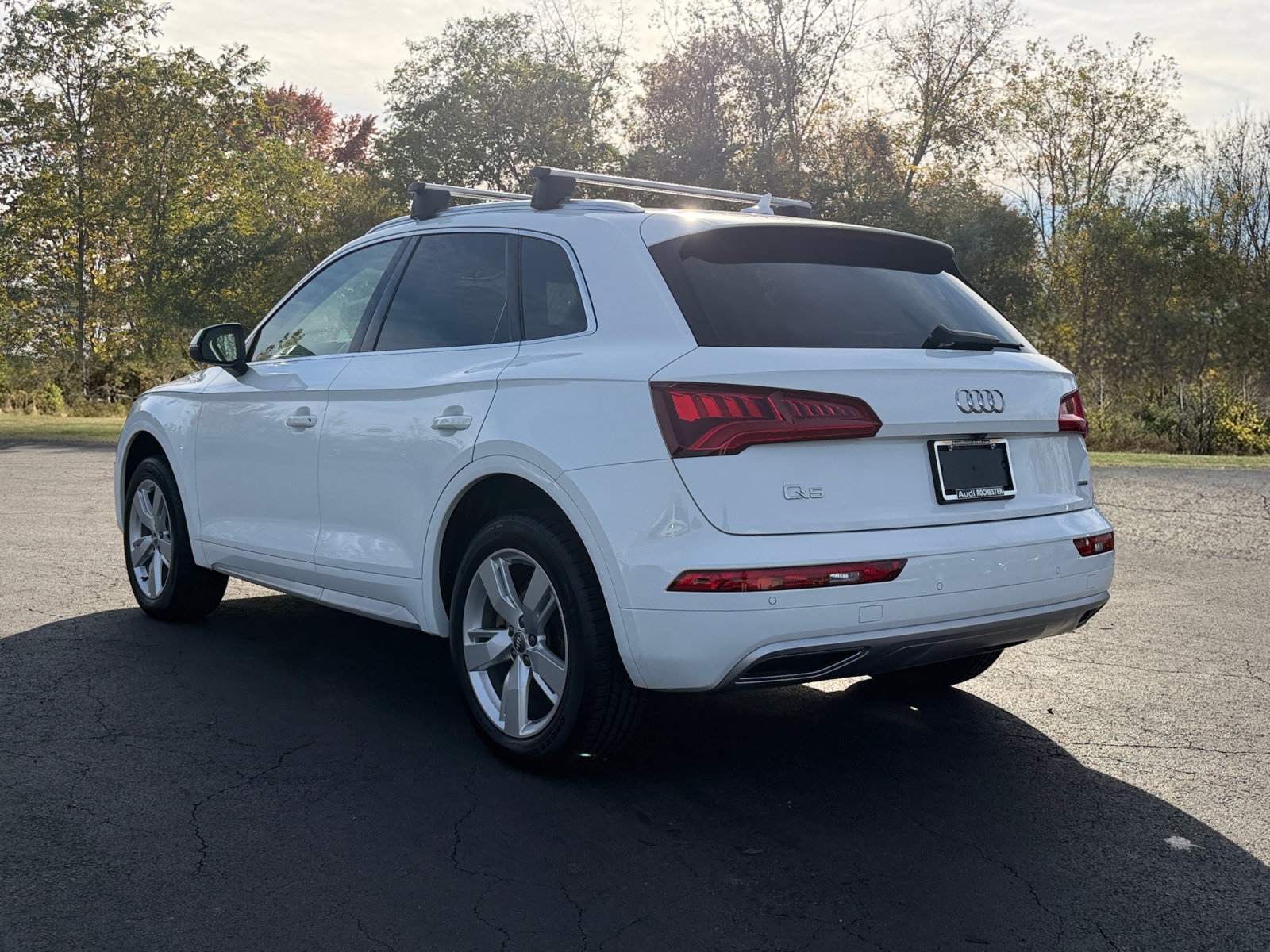 Used 2019 Audi Q5 2.0T Premium Plus AWD/4WD image 3