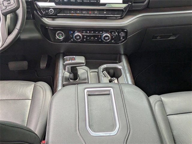 Used 2022 GMC Sierra 1500 SLT w/ SLT Convenience Package image 18