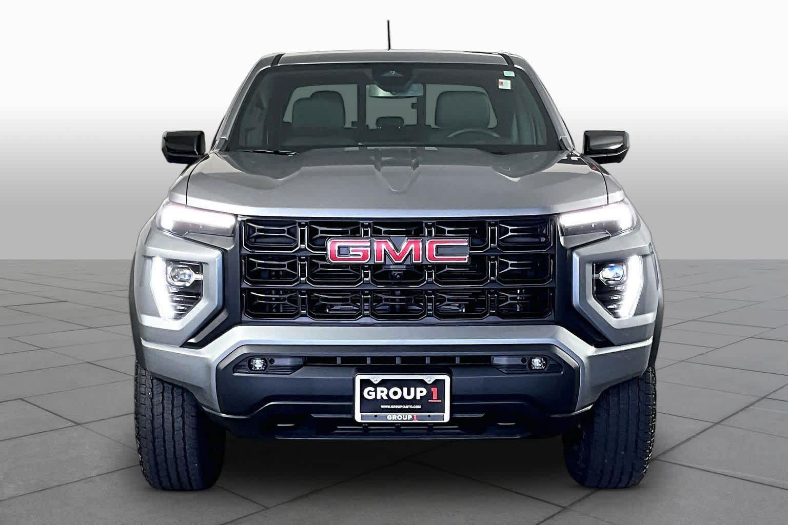 Used 2026 GMC Canyon Elevation w/ Convenience Package RWD image 4