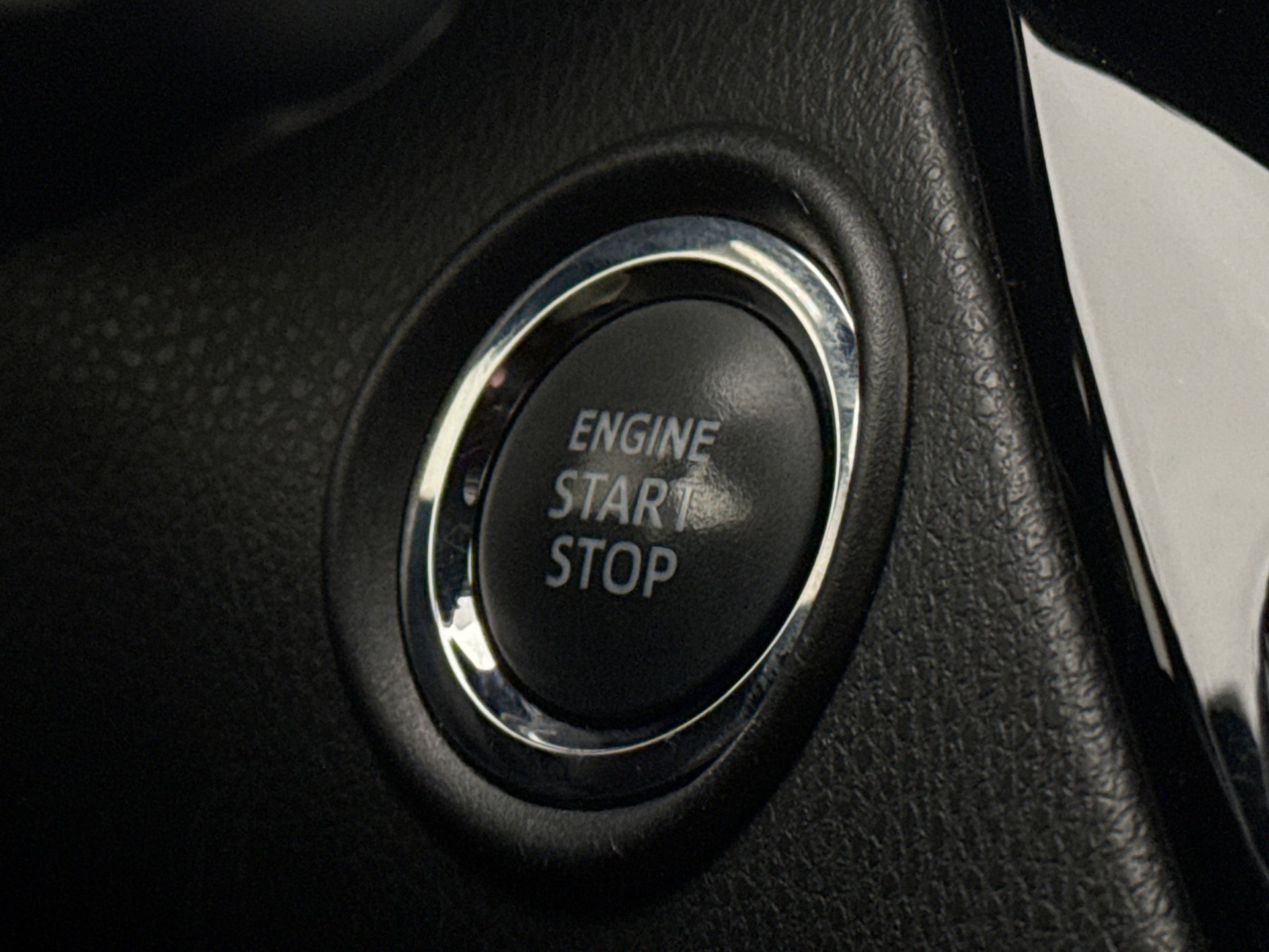 Used 2021 Toyota C-HR Nightshade image 18