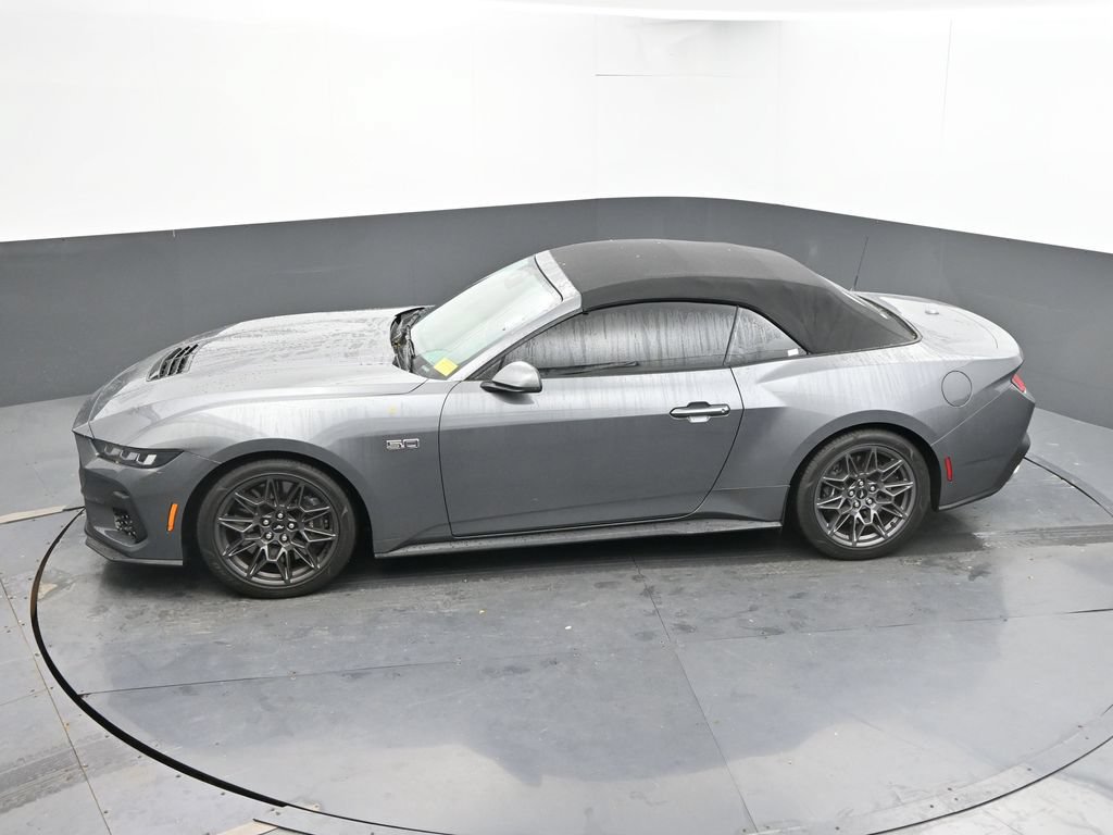 Used 2024 Ford Mustang GT Premium w/ GT Performance Package RWD image 17