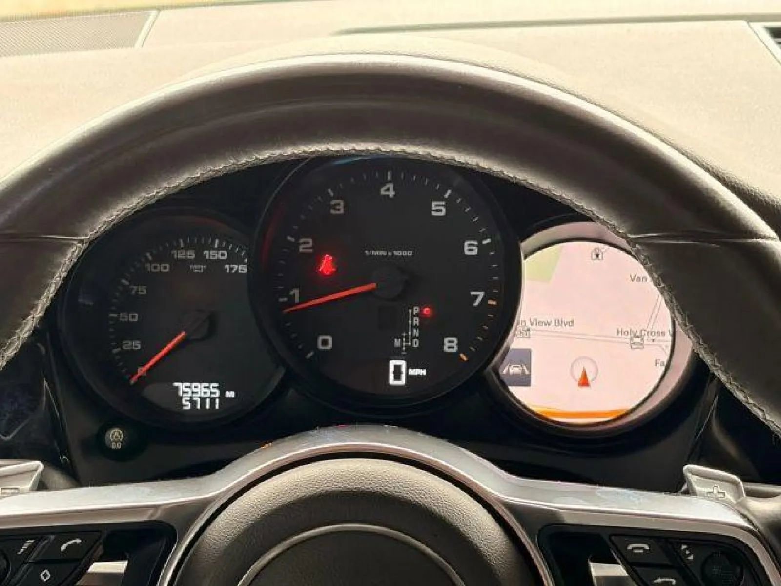 Used 2017 Porsche Macan image 34