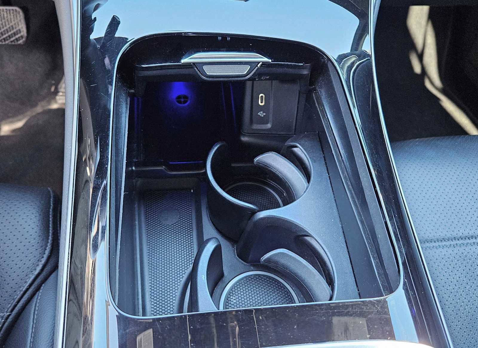 Used 2024 Mercedes-Benz GLC 300 4MATIC image 31