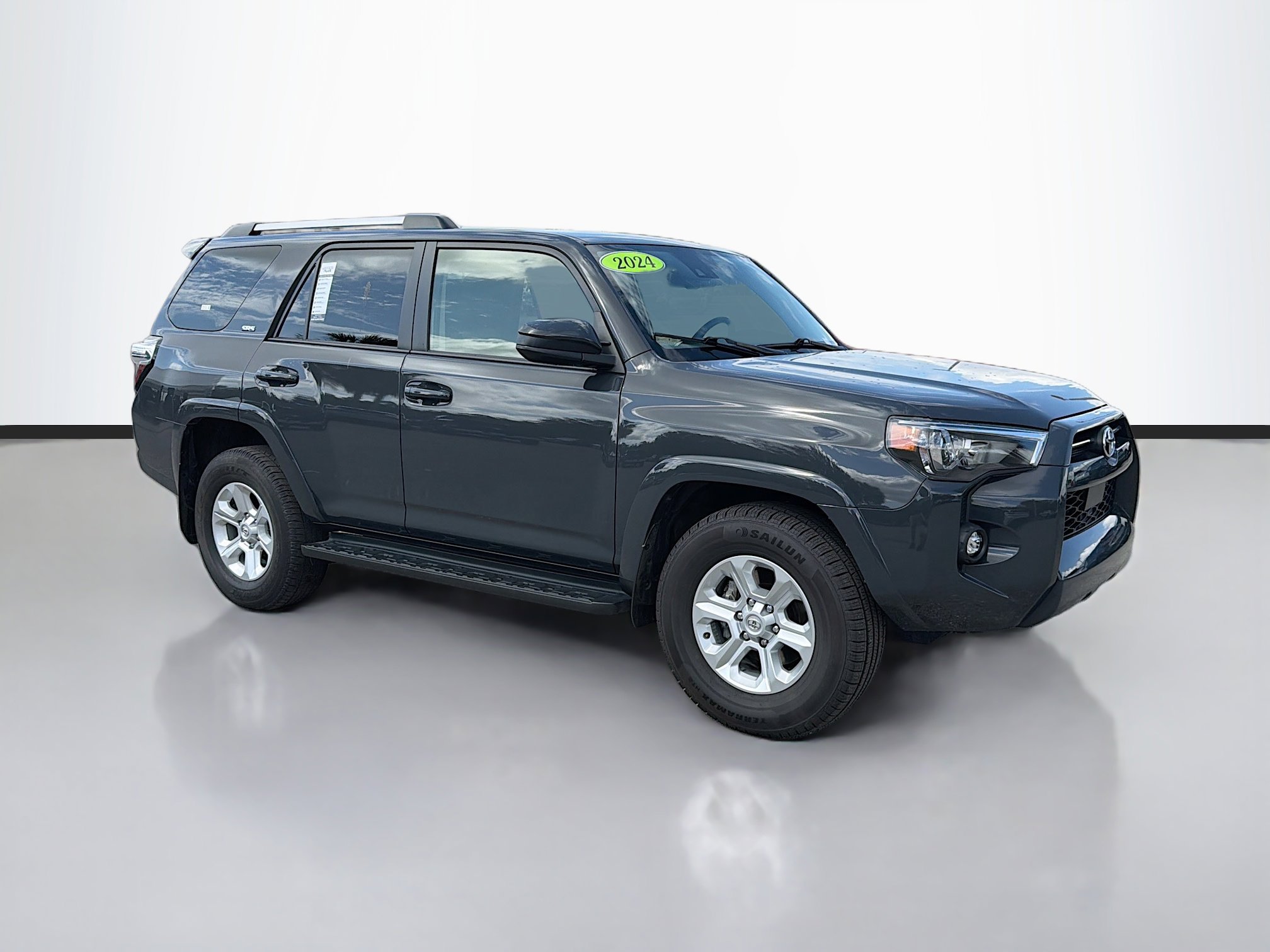 Used 2024 Toyota 4Runner SR5 image 1