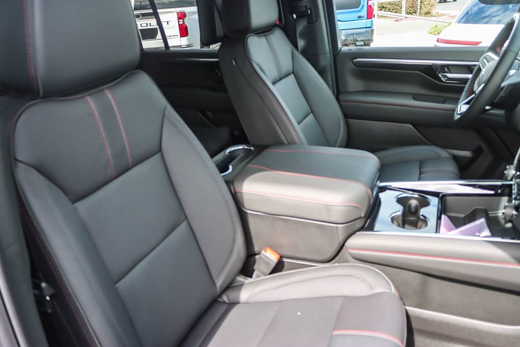 New 2026 Chevrolet Suburban RST w/ Advanced Technology Package image 15