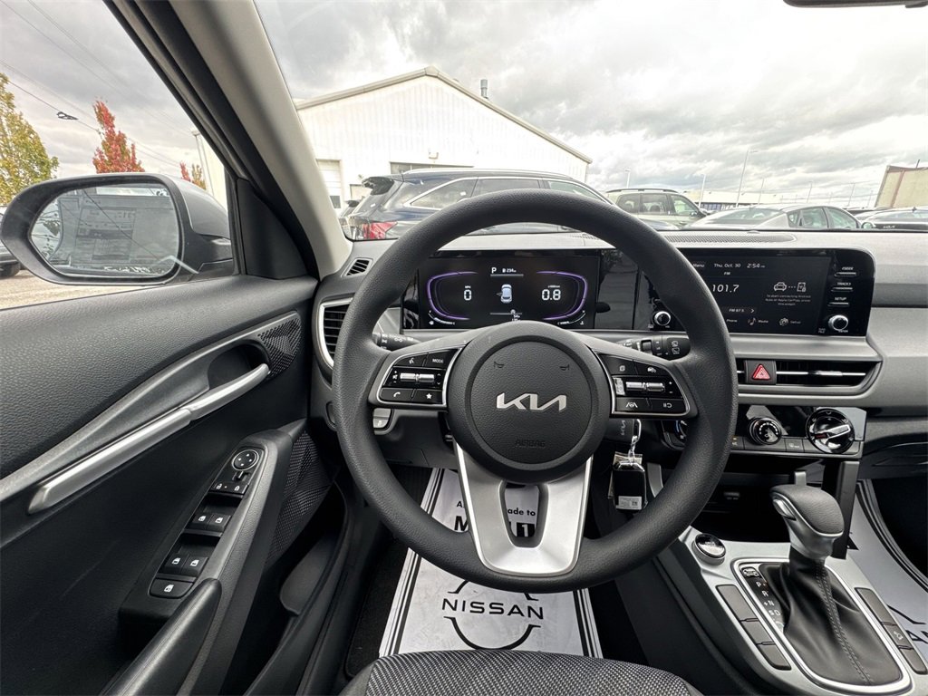 New 2026 Kia Seltos LX image 14