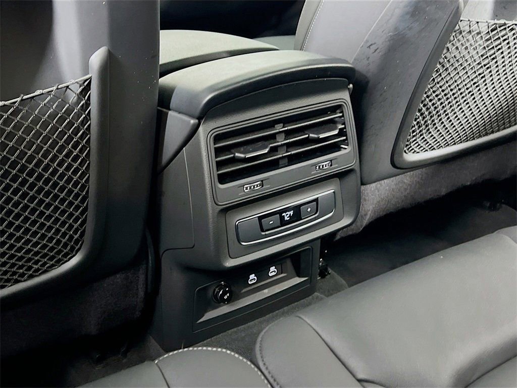 Used 2025 Audi Q7 3.0T Premium Plus AWD/4WD image 26