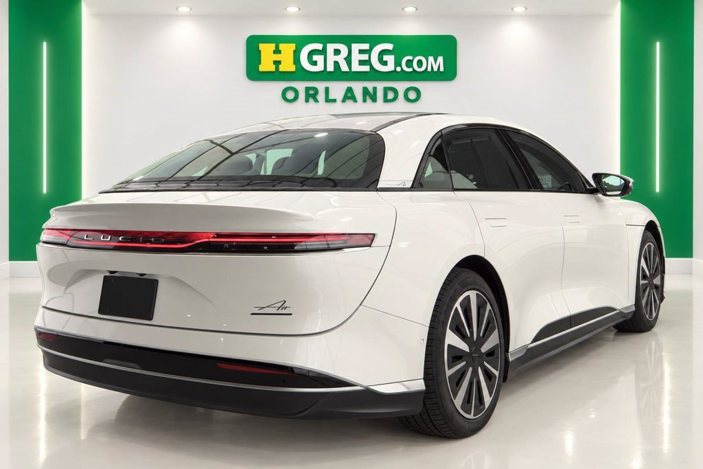 Used 2024 Lucid Air Touring AWD/4WD image 6