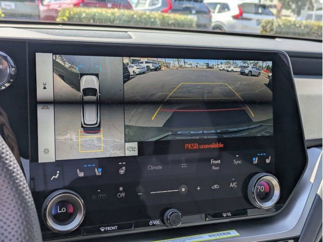 New 2026 Lexus TX 500h AWD image 18