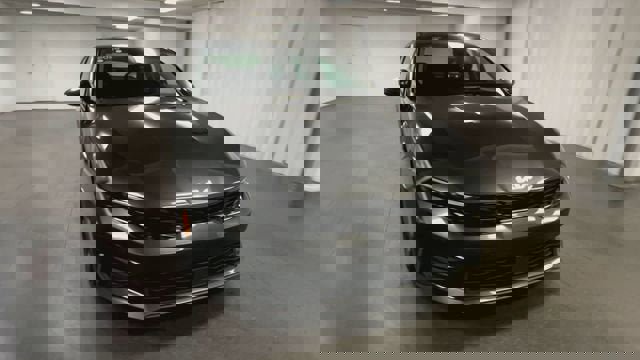 Used 2025 Kia K5 LXS image 3