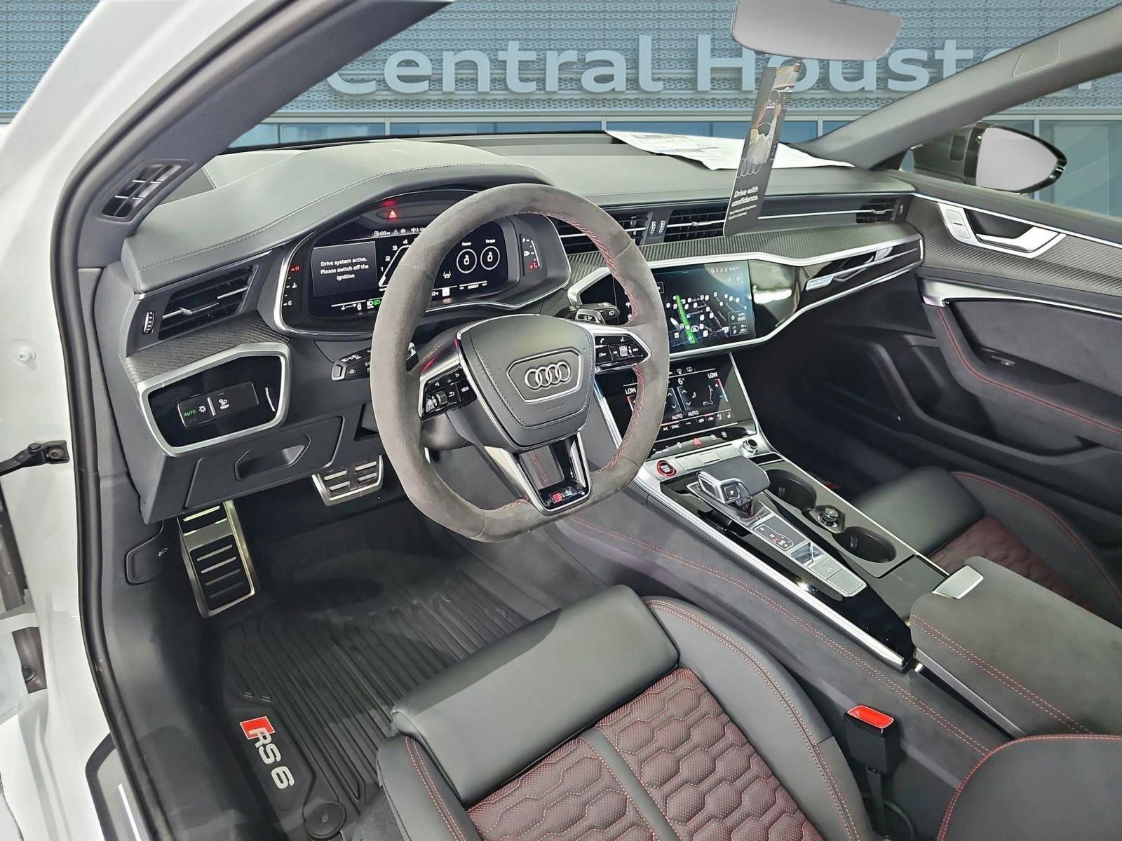 New 2025 Audi RS 6 performance image 4