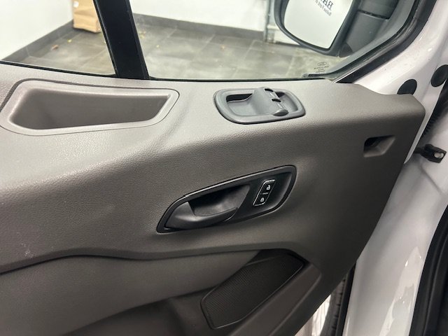 Used 2025 Ford Transit 250 Low Roof w/ Exterior Upgrade Package RWD image 10