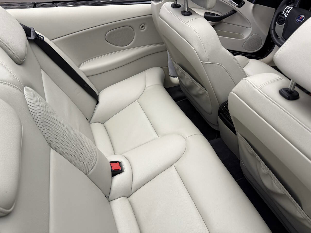 Used 2010 Saab 9-3 2.0T w/ Comfort Package image 20