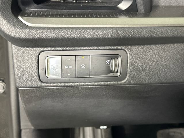 Used 2024 Chevrolet Traverse LT w/ Trailering Package image 19