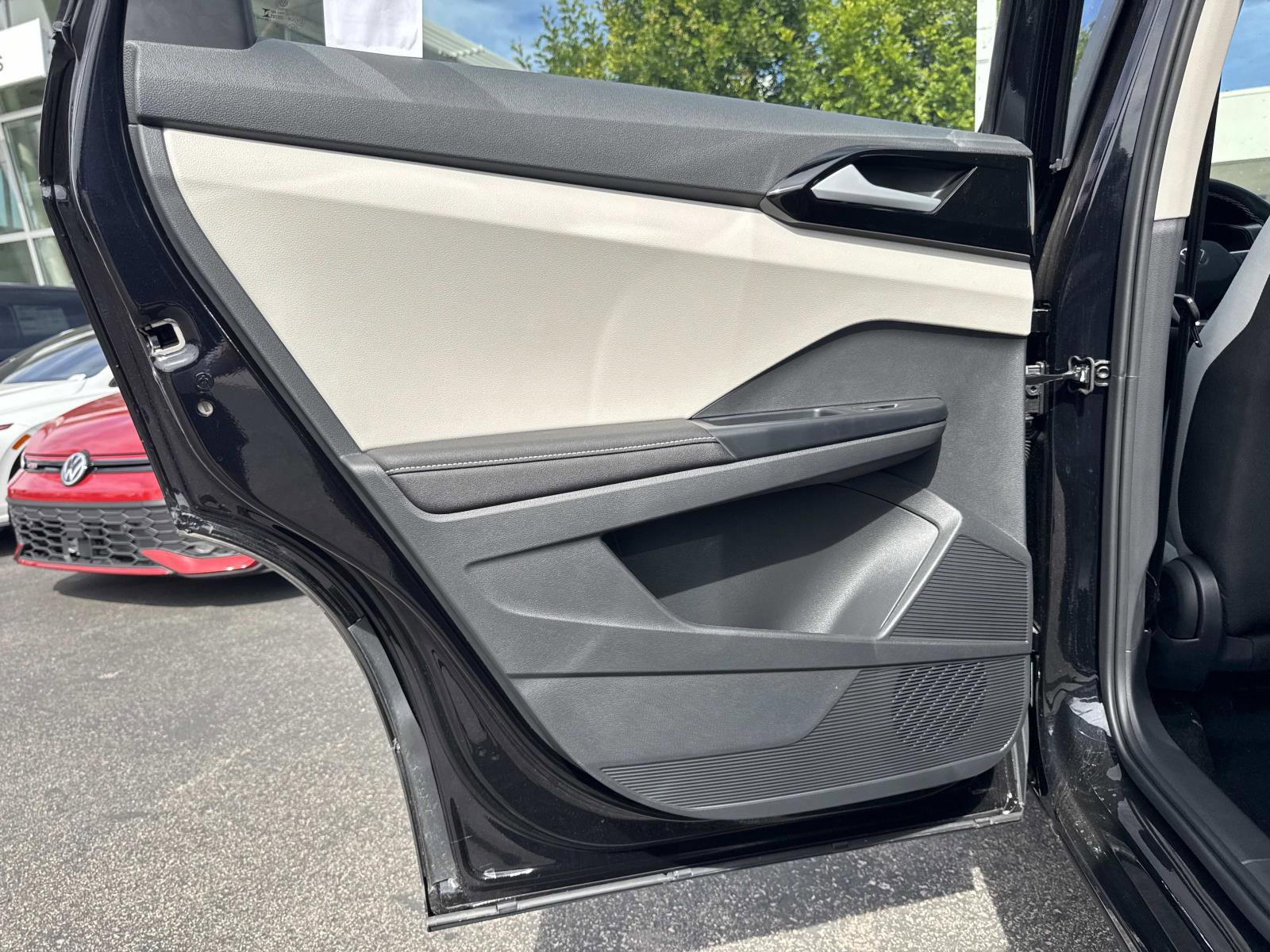 New 2026 Volkswagen Taos S image 24