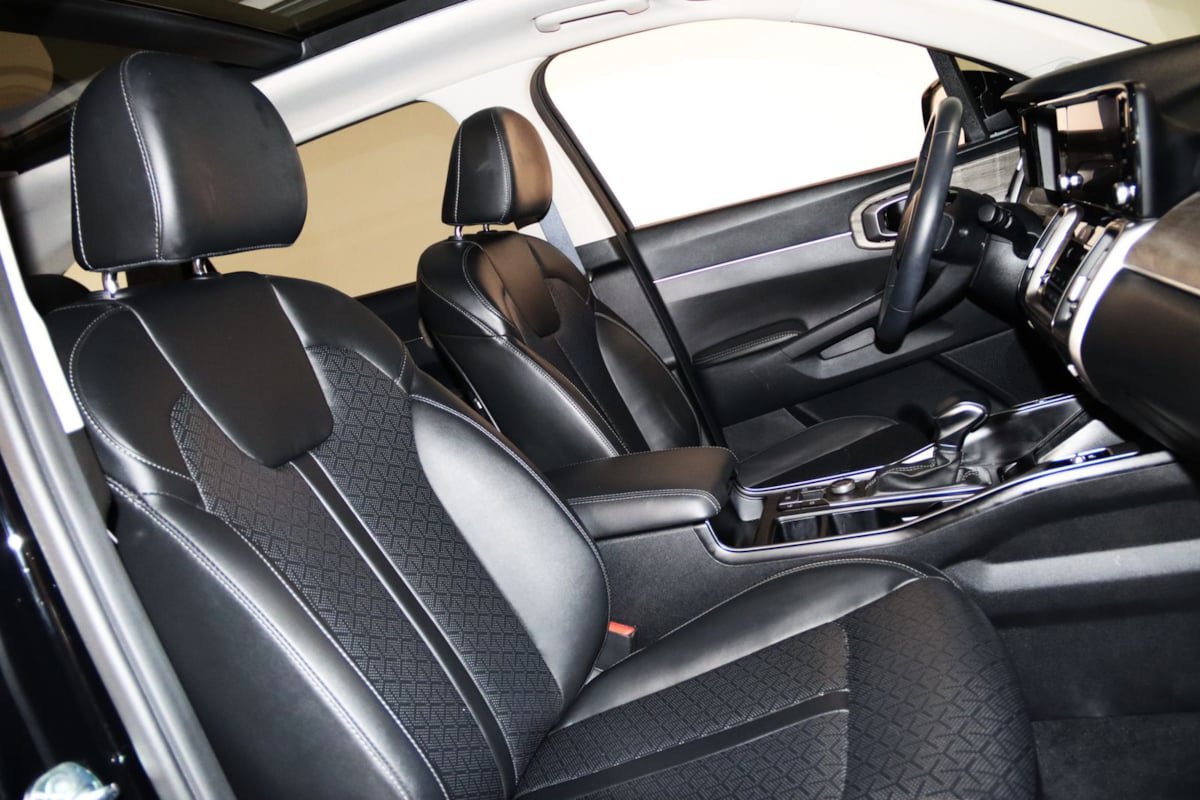 Used 2023 Kia Sorento X-Line EX AWD/4WD image 57