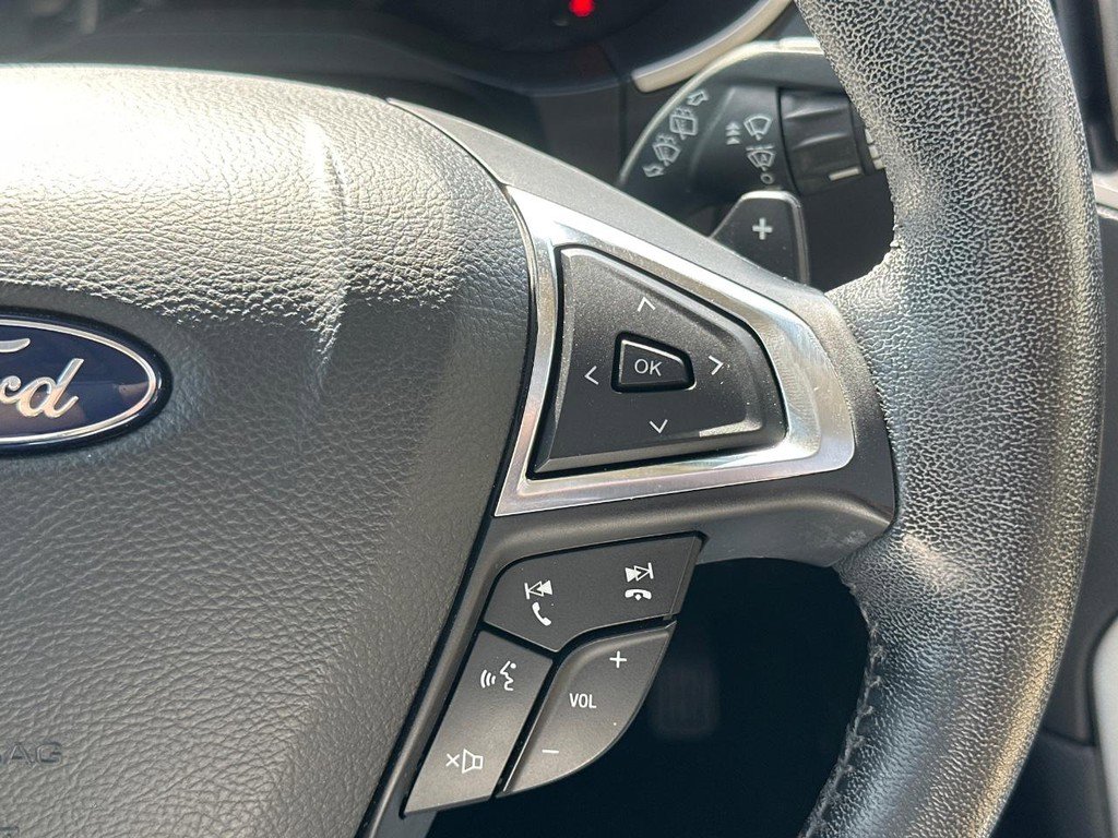 Used 2019 Ford Edge SEL w/ Equipment Group 201A image 24