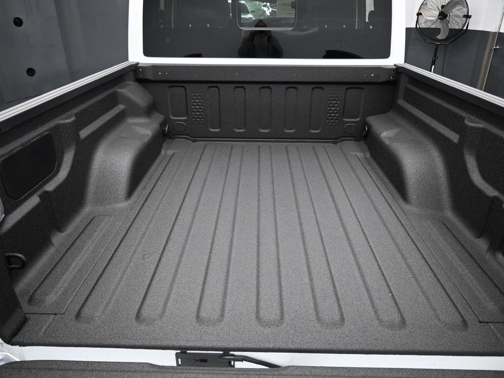 New 2026 Jeep Gladiator Rubicon w/ Steel Power Dome Hood Package AWD/4WD image 34
