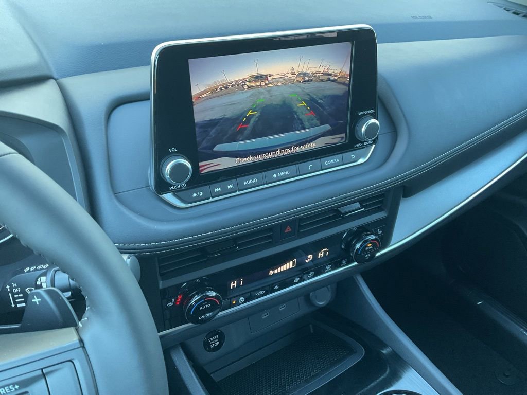 New 2026 Nissan Rogue SV w/ Cold Weather Package AWD/4WD image 14