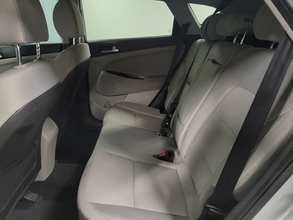 Used 2019 Hyundai Tucson Value AWD/4WD image 30