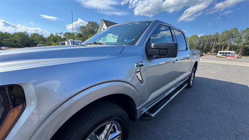 Used 2025 Ford F150 XLT w/ Equipment Group 301A Standard RWD image 12