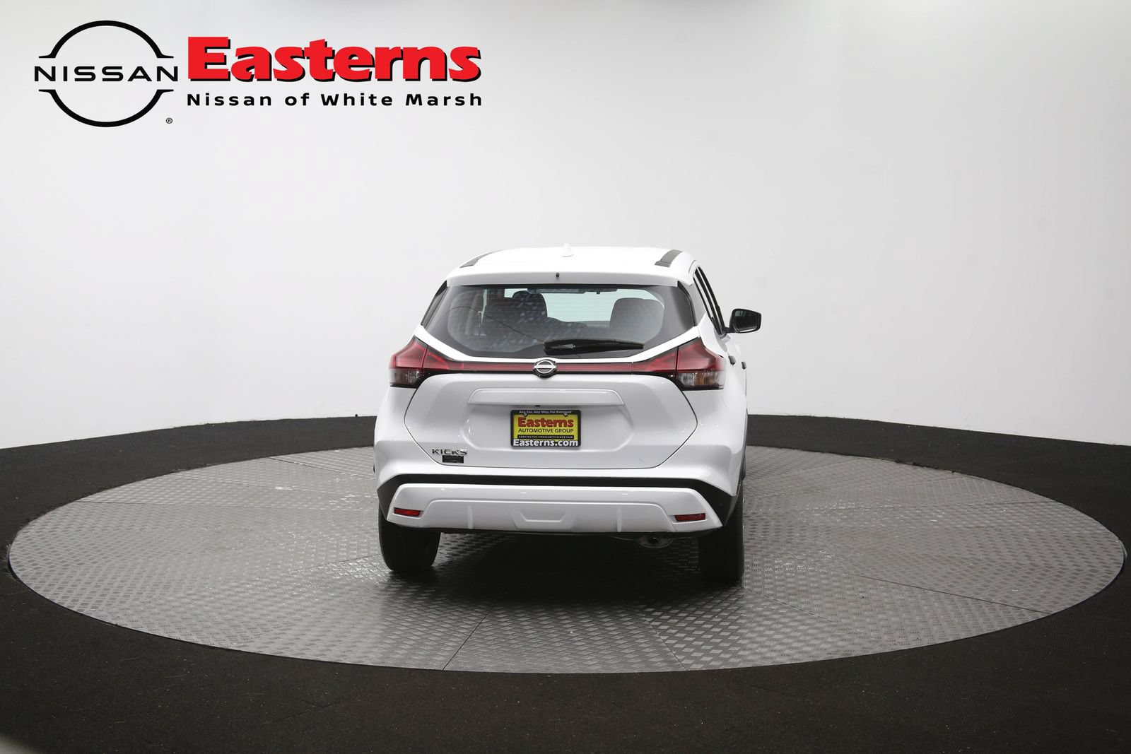 Used 2023 Nissan Kicks S FWD image 36