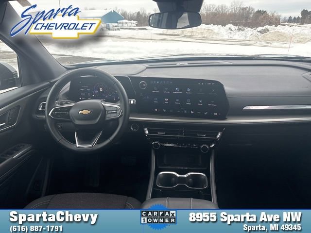 Used 2025 Chevrolet Traverse LT image 24