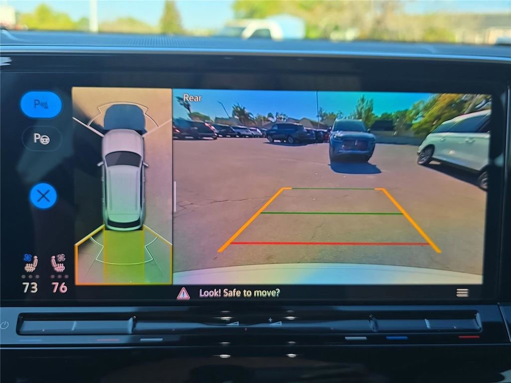 Used 2025 Volkswagen Atlas Cross Sport SEL Premium R-Line image 24