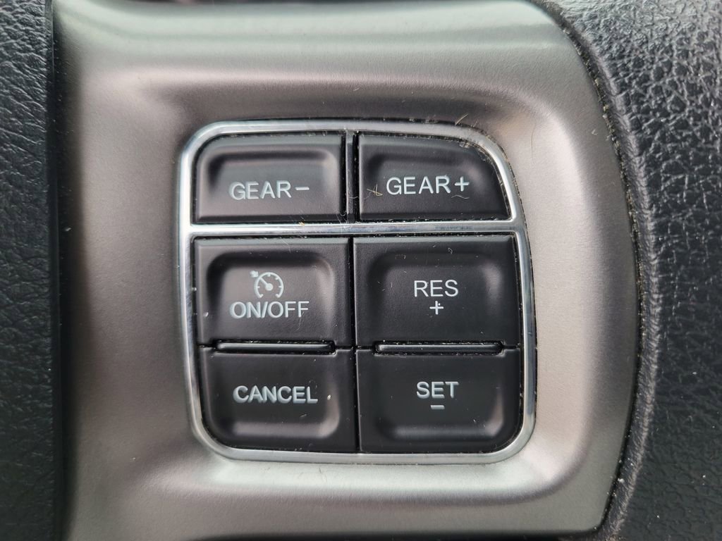 Used 2021 RAM 1500 Classic SLT image 20