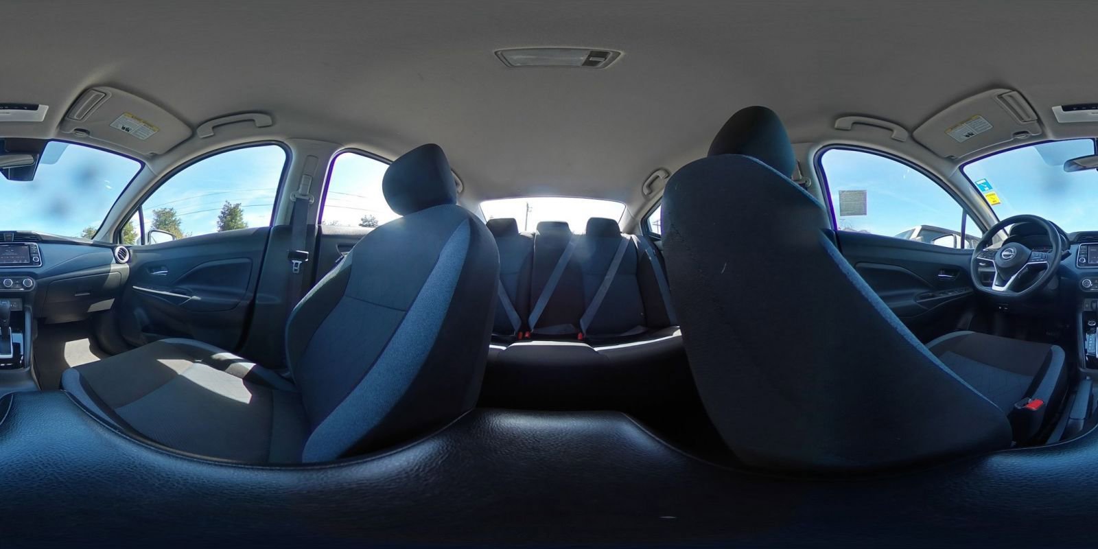 Used 2025 Nissan Versa SV image 40