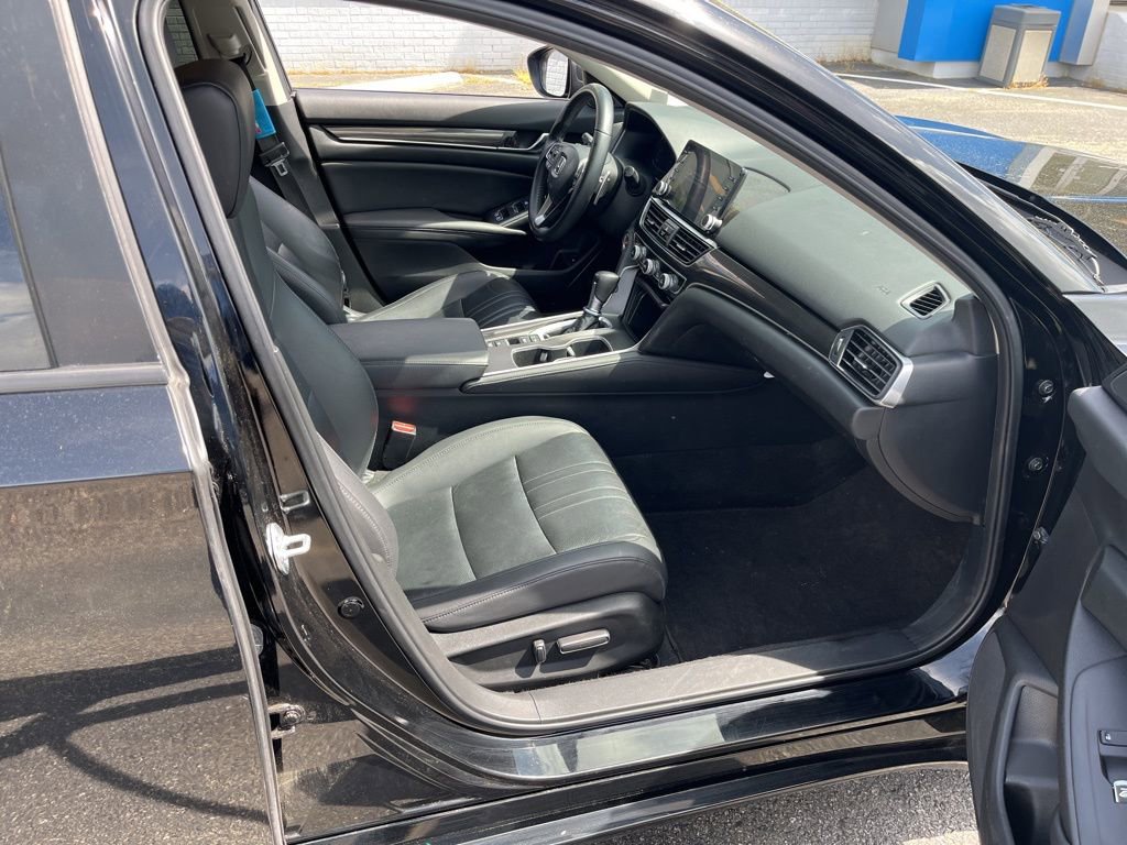 Used 2022 Honda Accord Sport Special Edition image 13