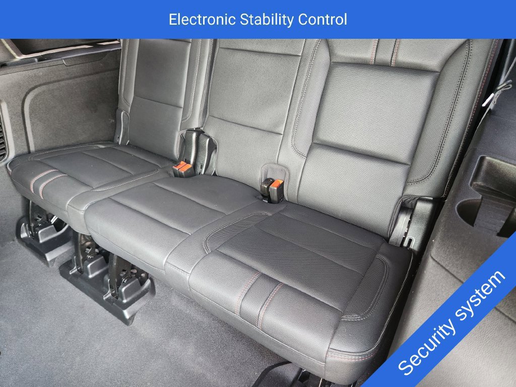 Used 2024 Chevrolet Suburban RST w/ Luxury Package AWD/4WD image 38