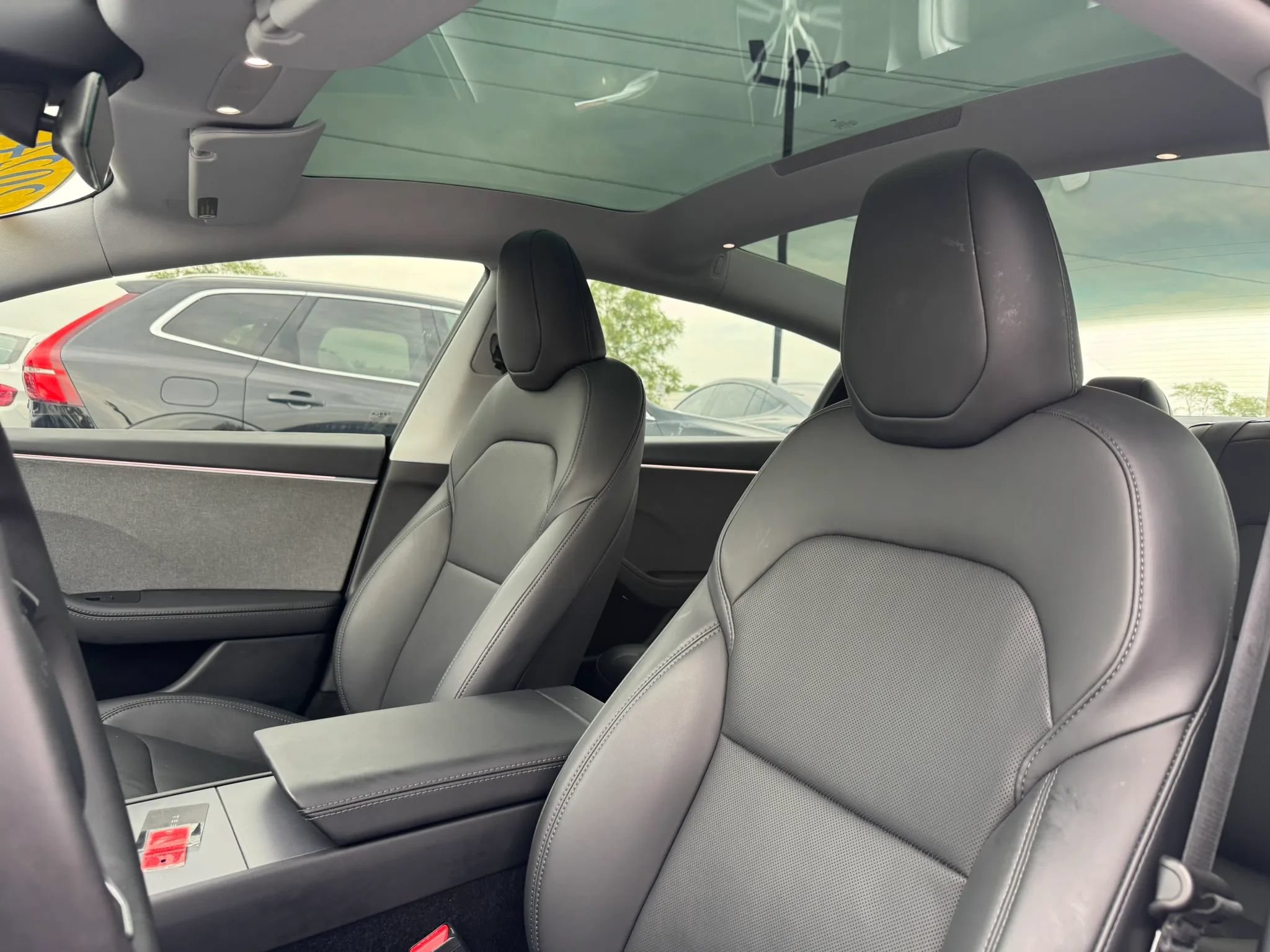 Used 2024 Tesla Model 3 Standard Range RWD image 9