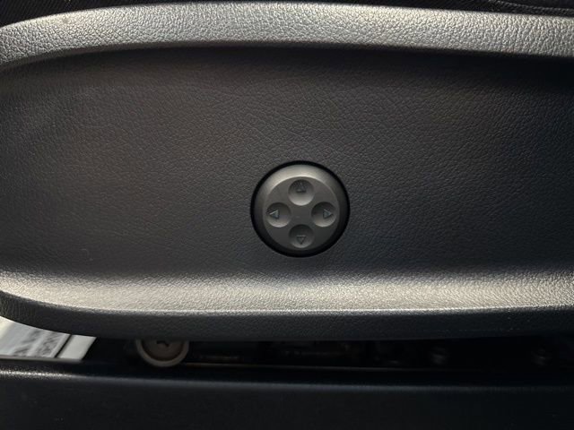 Used 2024 Mercedes-Benz GLA 250 4MATIC image 22