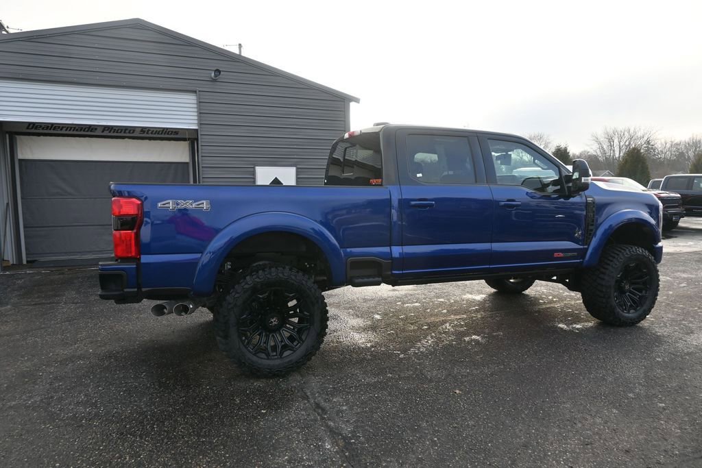 New 2026 Ford F250 Lariat w/ Black Appearance Package AWD/4WD image 7
