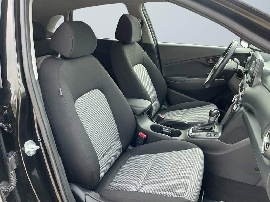 Used 2021 Hyundai Kona SEL w/ Cargo Package AWD/4WD image 16