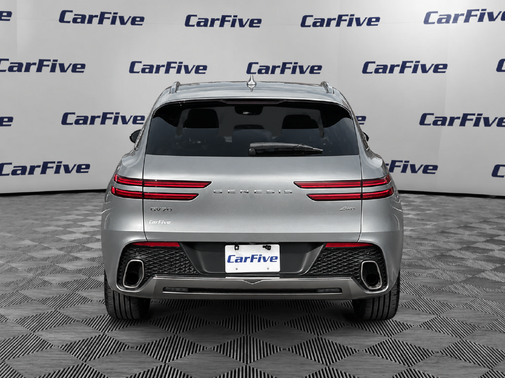 Used 2025 Genesis GV70 2.5T AWD/4WD image 4