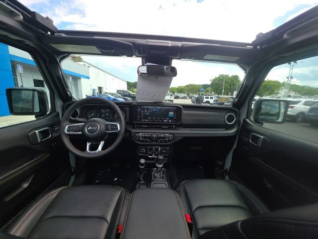 Used 2024 Jeep Wrangler Unlimited Sahara w/ Safety Group AWD/4WD image 17