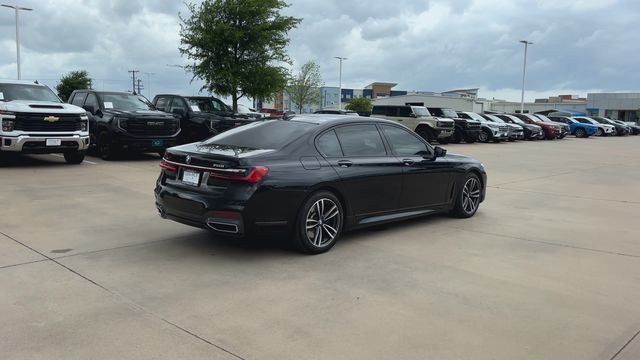 Used 2020 BMW 750i xDrive w/ Executive Package image 8