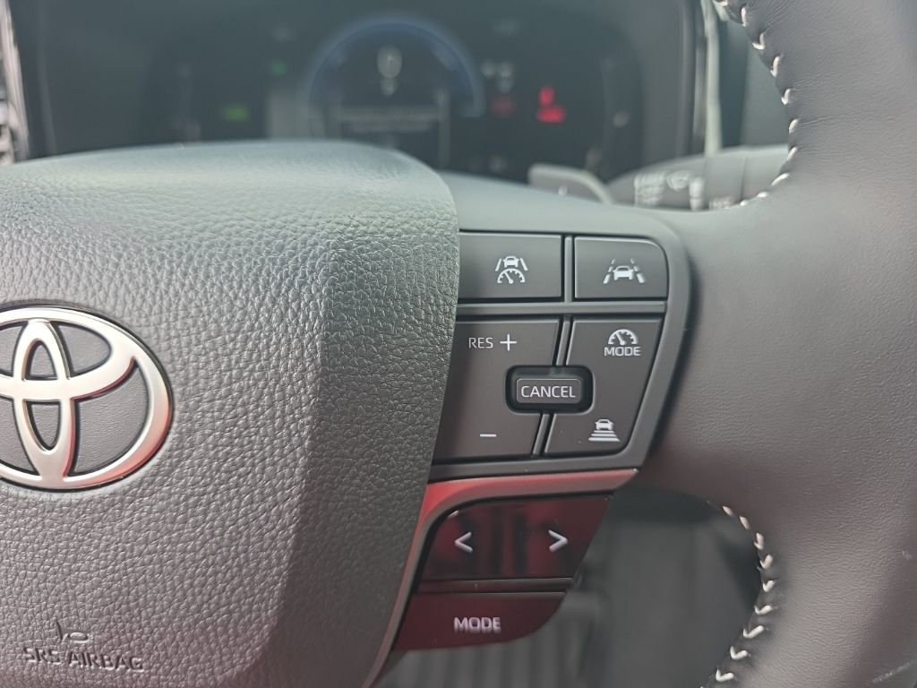 New 2026 Toyota Camry SE FWD image 17