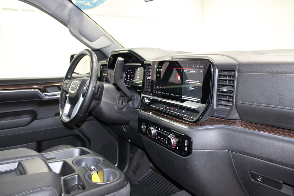 Used 2024 GMC Sierra 1500 SLE image 34