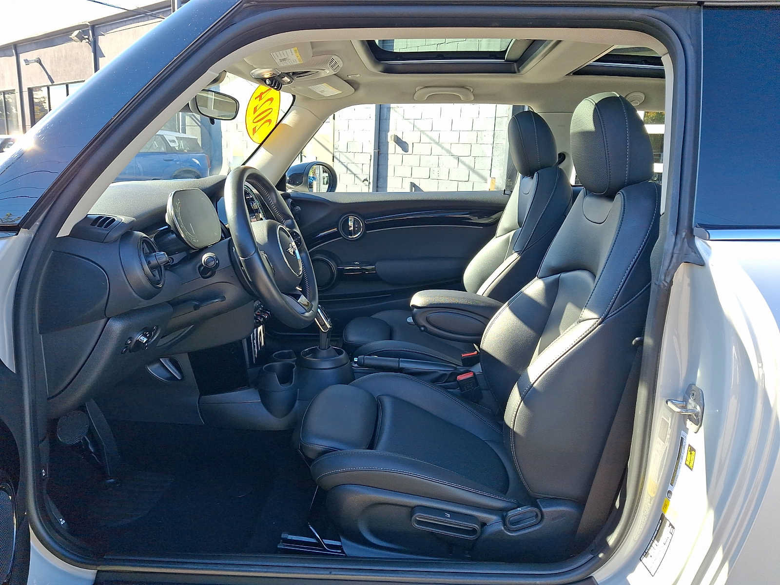 Used 2022 MINI Cooper S FWD image 14