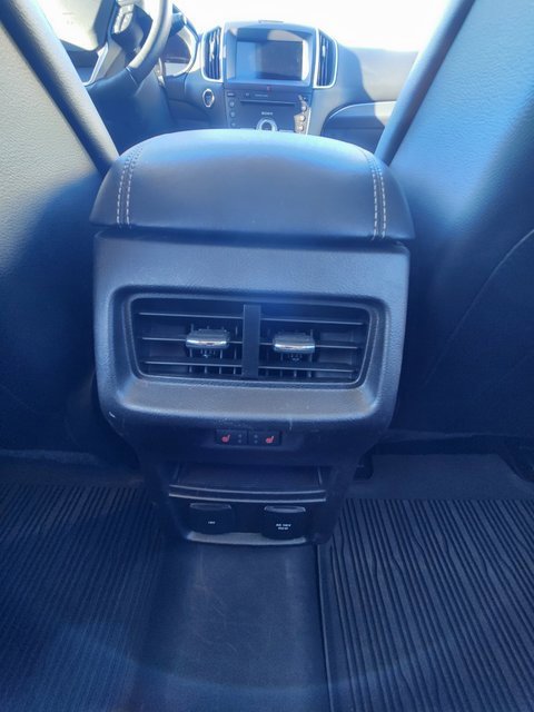 Used 2018 Ford Edge Titanium w/ Equipment Group 302A image 25