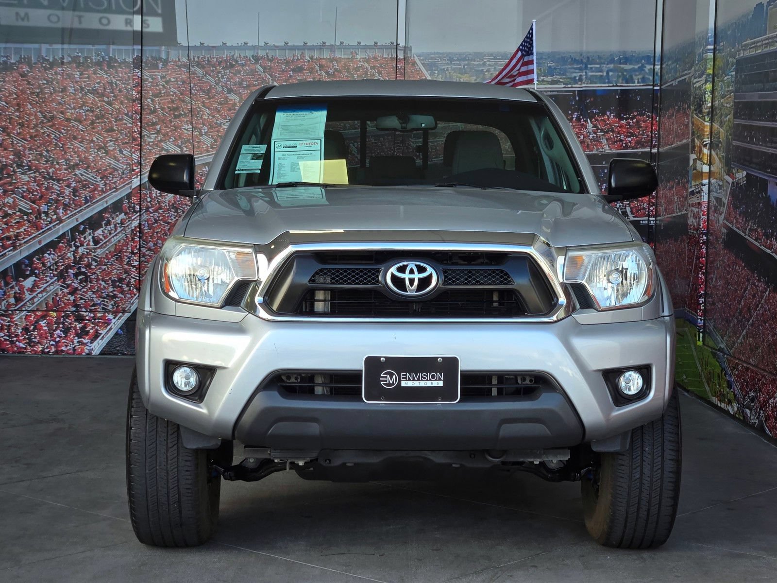 Used 2013 Toyota Tacoma PreRunner w/ SR5 Pkg RWD image 3
